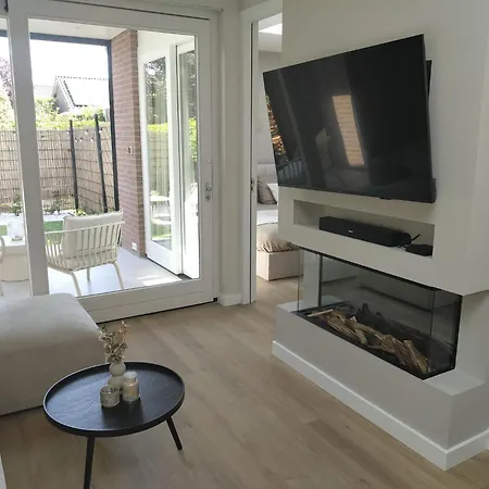 Huize Zondag Apartamento