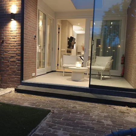 Huize Zondag Apartamento Beneden-Leeuwen